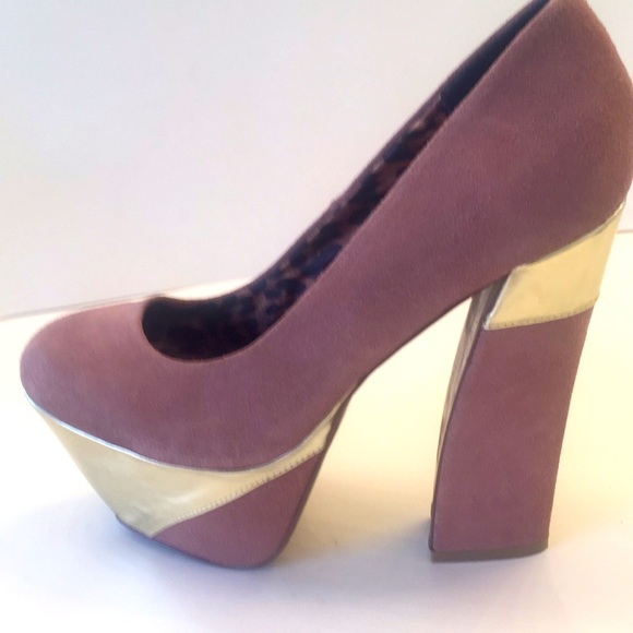 Betsey Johnson Shoes - BetseyJohnson New Foxxy Mauve/Gold Leather Heels